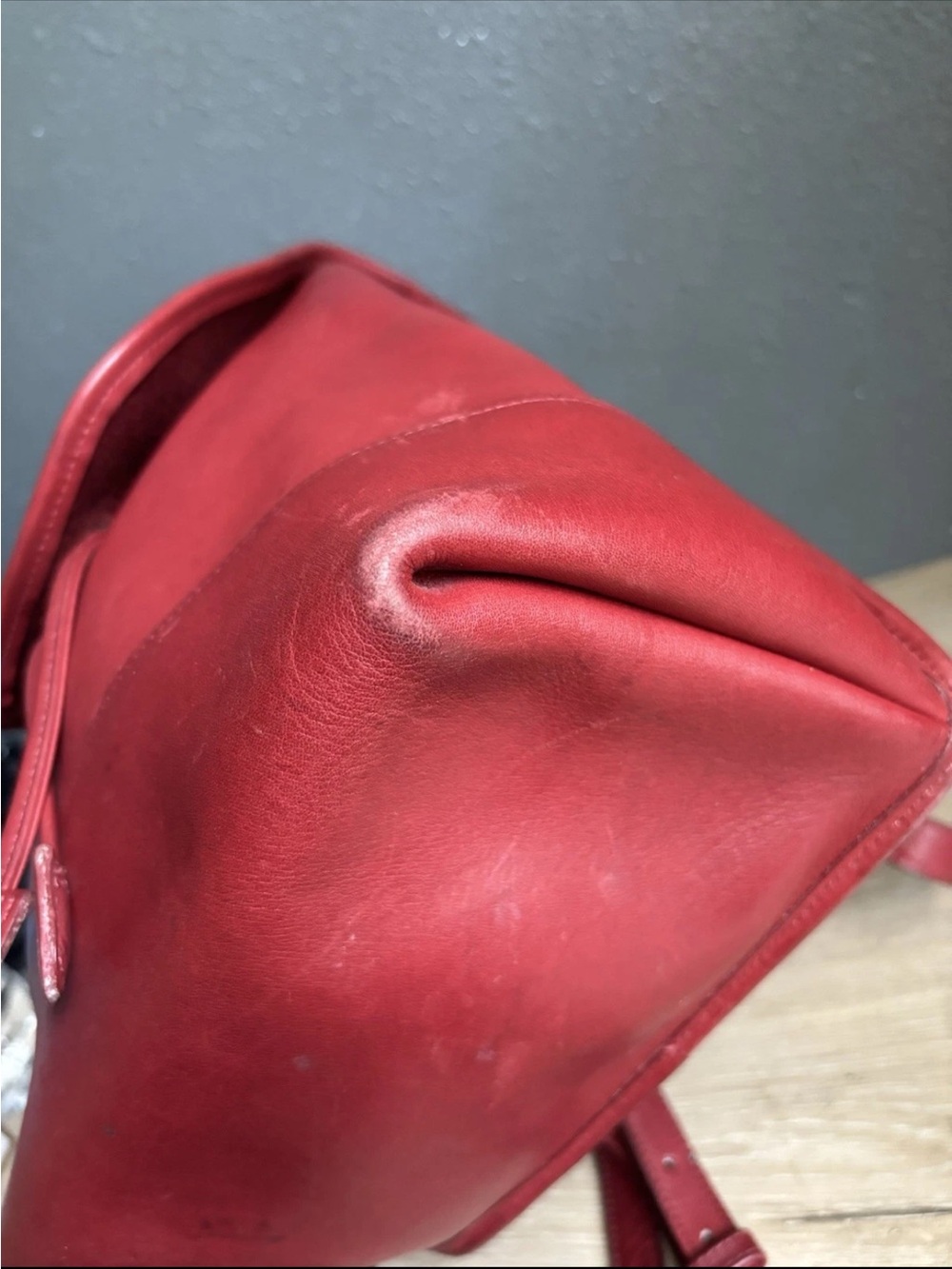 Vintage Coach 90s 9791 Red Leather Daypack Backpack - Picture 14 of 15